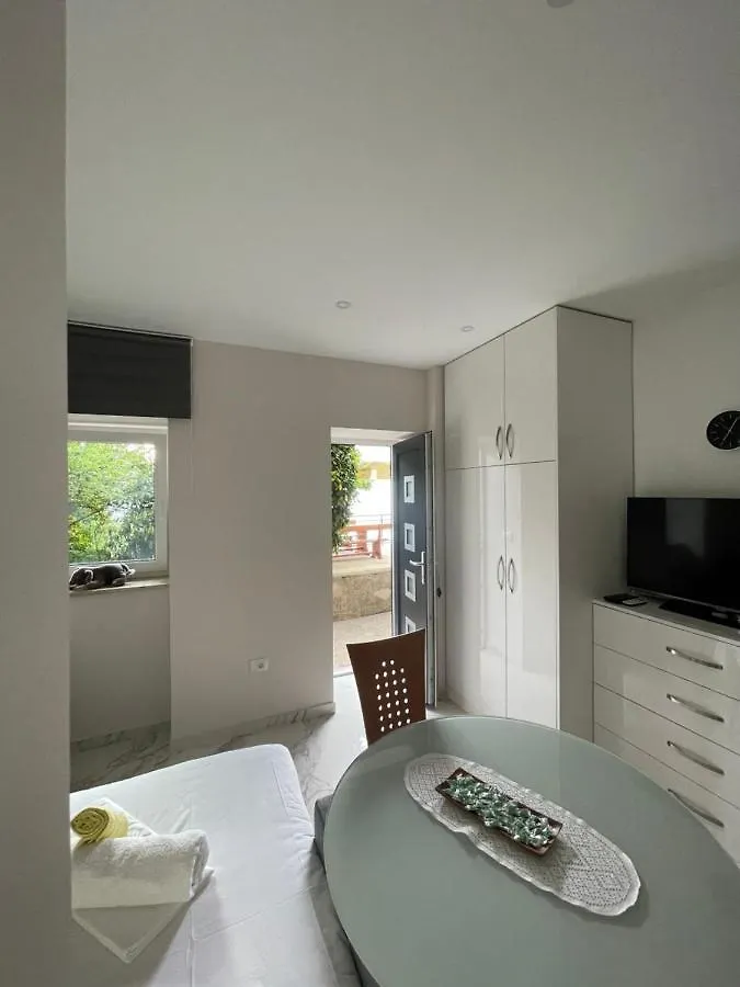 Apartment Nikola Matulji